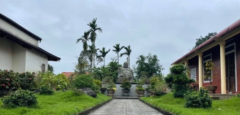 HÃY LÀ NỤ CƯỜI