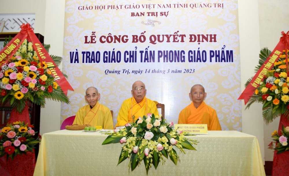 Trao giáo chỉ Tấn phong Giáo phẩm